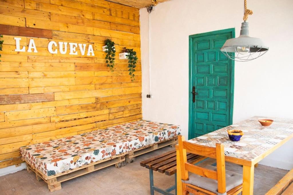 Apartamento Con Terraza Y Barbacoa Paterna Dış mekan fotoğraf